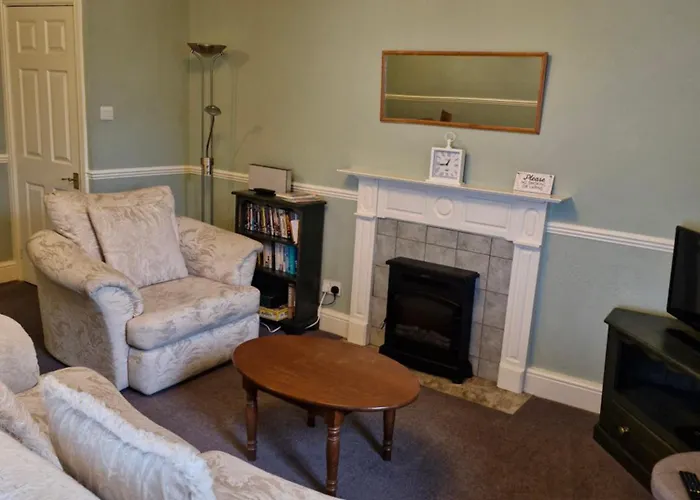 Gasthof Elysian Fields @ Ing Hill 3*